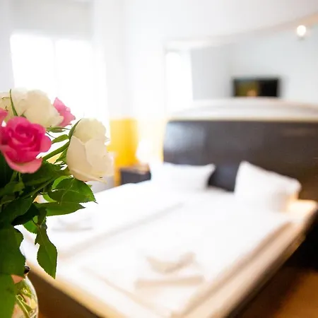 Aurelia Flora 3*